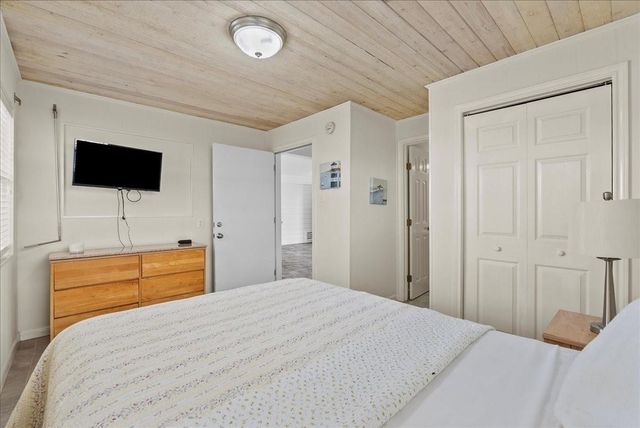 3423 Christmas Tree Point Road, Galveston, TX 77554