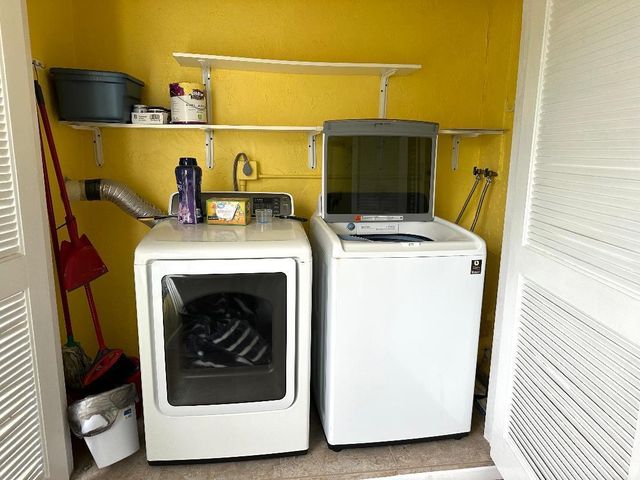 234 Lake Meryl Drive, West Palm Beach, FL 33411