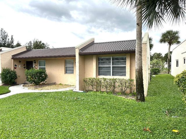 234 Lake Meryl Drive, West Palm Beach, FL 33411