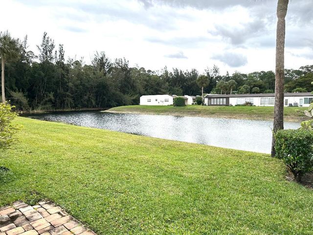 234 Lake Meryl Drive, West Palm Beach, FL 33411