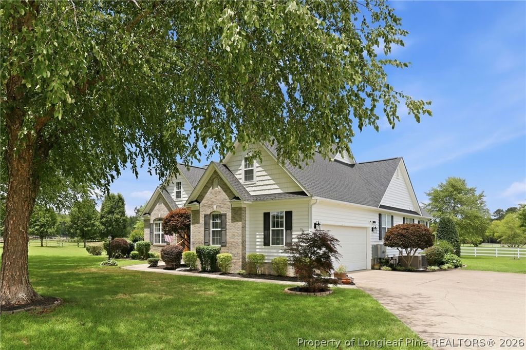 2561 Rodeo Drive, Linden, NC 28356 — photo 3