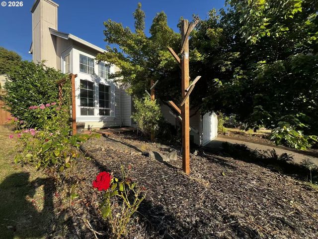 23224 Sw ORCHARD HEIGHTS Pl, Sherwood, OR 97140