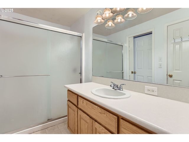 23224 Sw ORCHARD HEIGHTS Pl, Sherwood, OR 97140