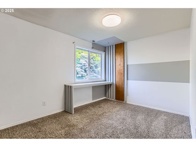 23224 Sw ORCHARD HEIGHTS Pl, Sherwood, OR 97140