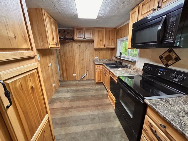 140 Spivey Ln, Gainesboro, TN 38562