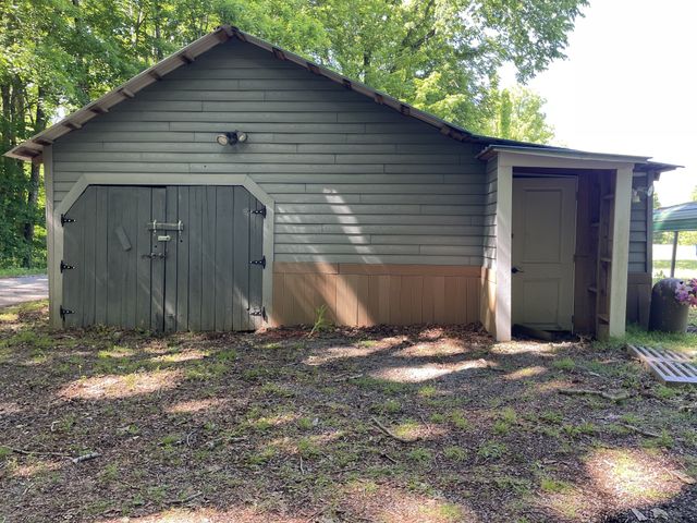 140 Spivey Ln, Gainesboro, TN 38562