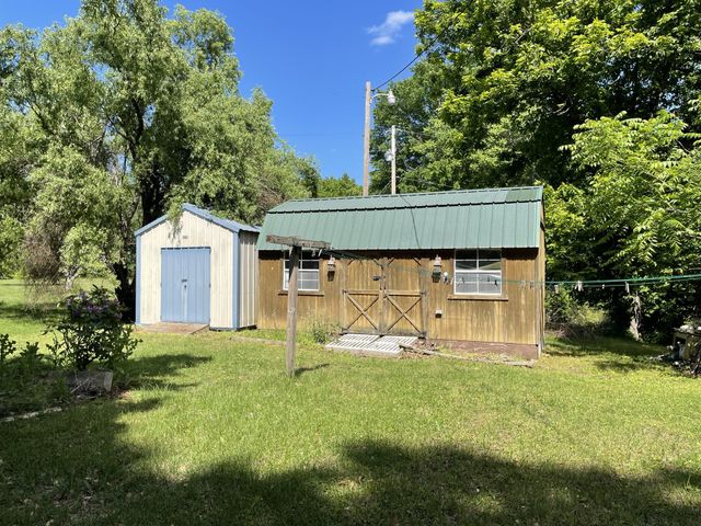 140 Spivey Ln, Gainesboro, TN 38562
