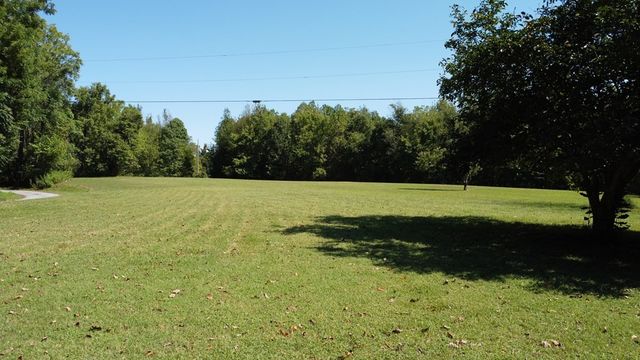 140 Spivey Ln, Gainesboro, TN 38562