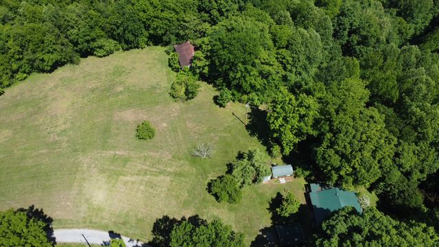 140 Spivey Ln, Gainesboro, TN 38562