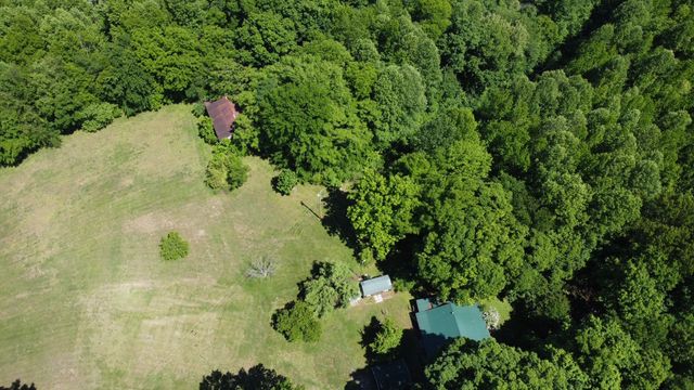 140 Spivey Ln, Gainesboro, TN 38562