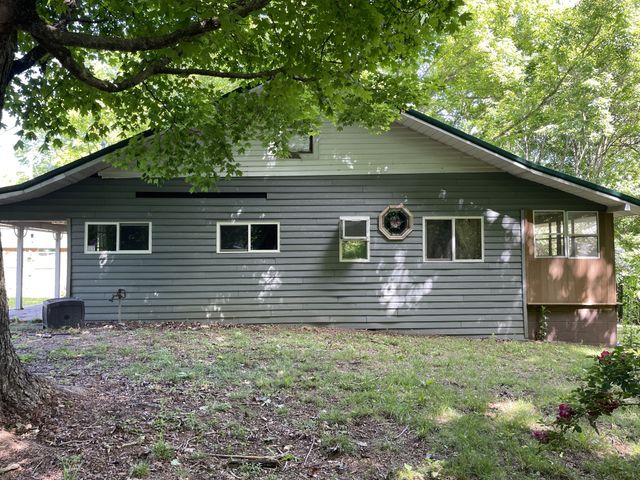 140 Spivey Ln, Gainesboro, TN 38562