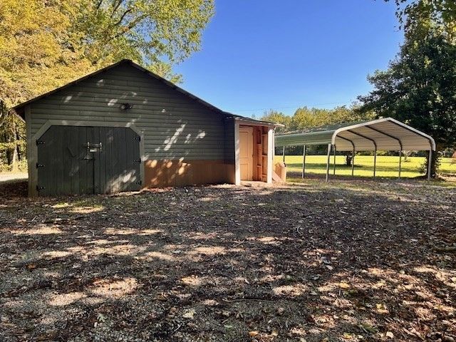 140 Spivey Ln, Gainesboro, TN 38562