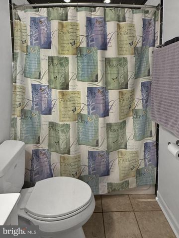 14 E CHURCH ST, Monroe Township, NJ 08831