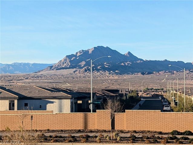 175 Hazel Heights Court, Henderson, NV 89011