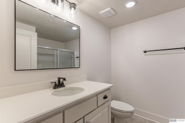 5405 N 190Th Street, Elkhorn, NE 68022
