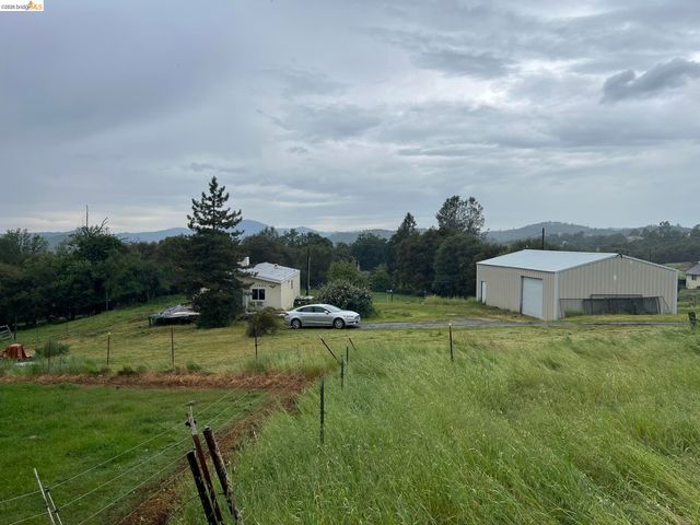 19644 Rawhide Rd, Sonora, CA 95370