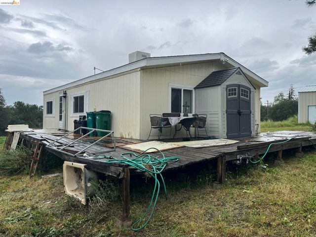 19644 Rawhide Rd, Sonora, CA 95370