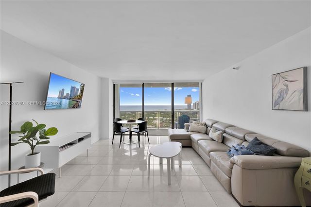 20515 E Country Club Drive 2146, Aventura, FL 33180