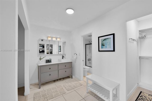 20515 E Country Club Drive 2146, Aventura, FL 33180