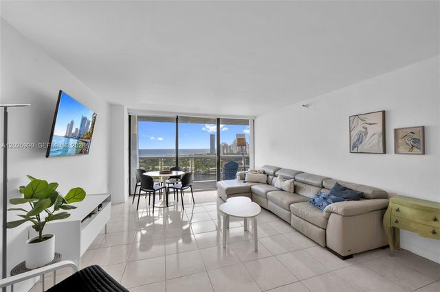 20515 E Country Club Drive 2146, Aventura, FL 33180