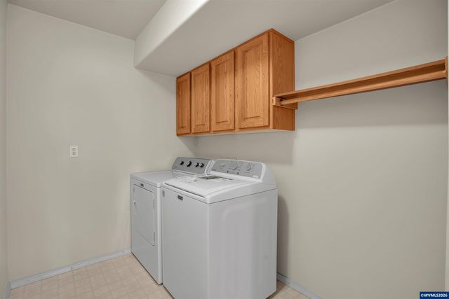 4920 Countryside Dr NE, Salem, OR 97305