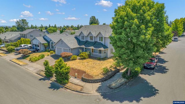 4920 Countryside Dr NE, Salem, OR 97305