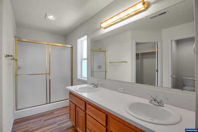 4920 Countryside Dr NE, Salem, OR 97305