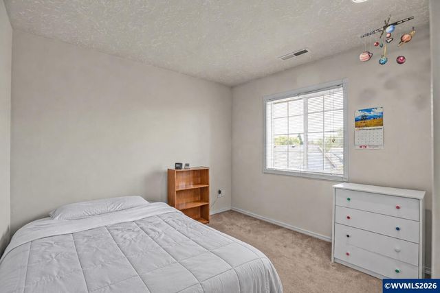 4920 Countryside Dr NE, Salem, OR 97305