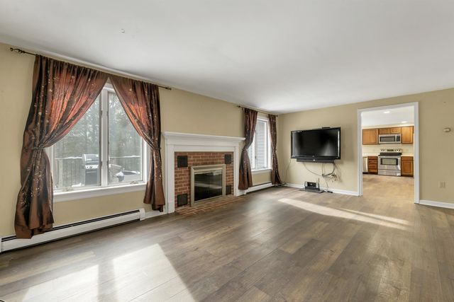 53 Oak Knoll Road, Meredith, NH 03253