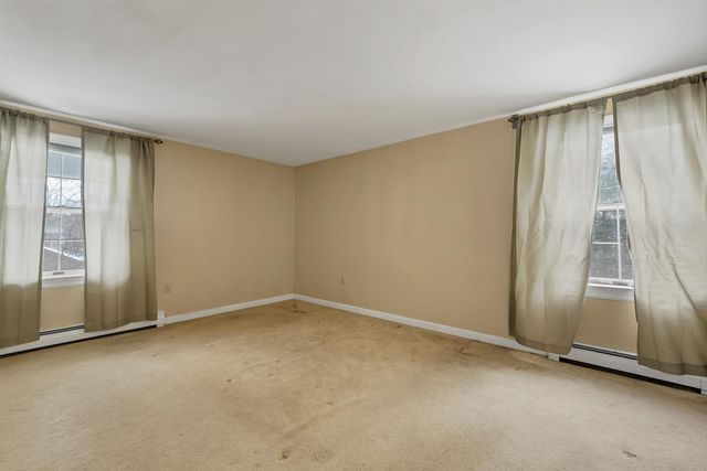 53 Oak Knoll Road, Meredith, NH 03253