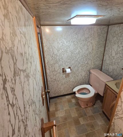 169 Country Club Road, New Britain, CT 06053