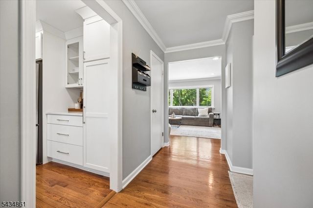 68 Voorhees Corner Rd, Raritan Twp., NJ 08822