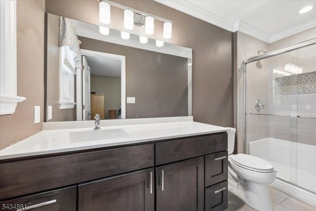68 Voorhees Corner Rd, Raritan Twp., NJ 08822