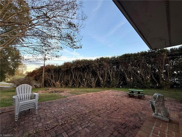 2230 Boone Trail, North Wilkesboro, NC 28659