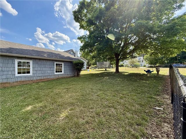 2230 Boone Trail, North Wilkesboro, NC 28659