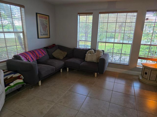 1215 Crystal Way O, Delray Beach, FL 33444