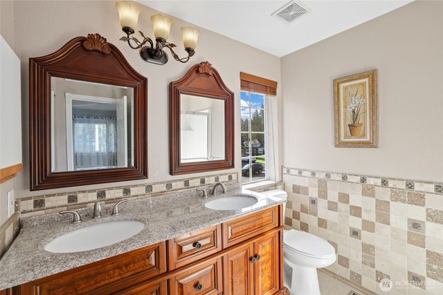 10816 130th Avenue E, Puyallup, WA 98374