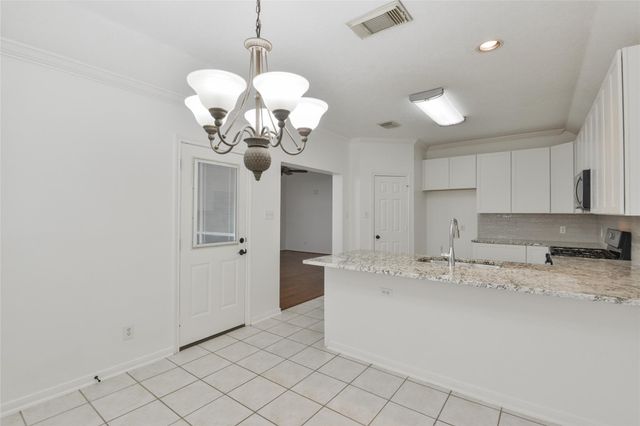 2529 Lakeside Landing, Seabrook, TX 77586