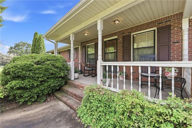 4711 Mount Vernon Road, Gainesville, GA 30506