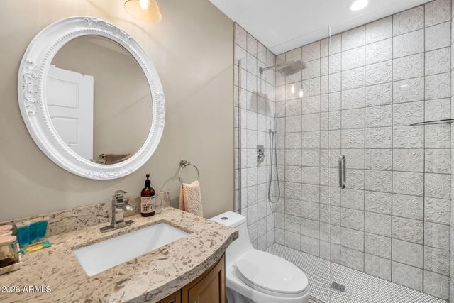 4402 E TURNEY Avenue, Phoenix, AZ 85018