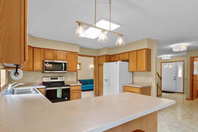 510 Traveler Lane, Madison, WI 53718