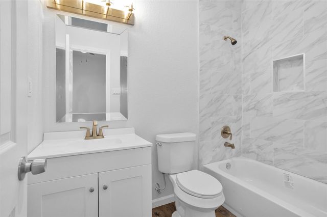 3916 Falls St Street, Houston, TX 77026