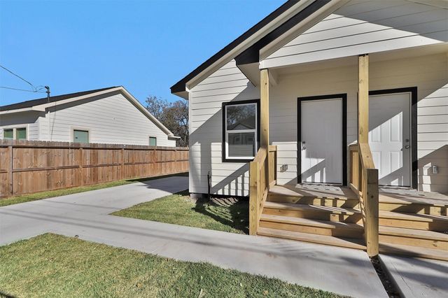 3916 Falls St Street, Houston, TX 77026