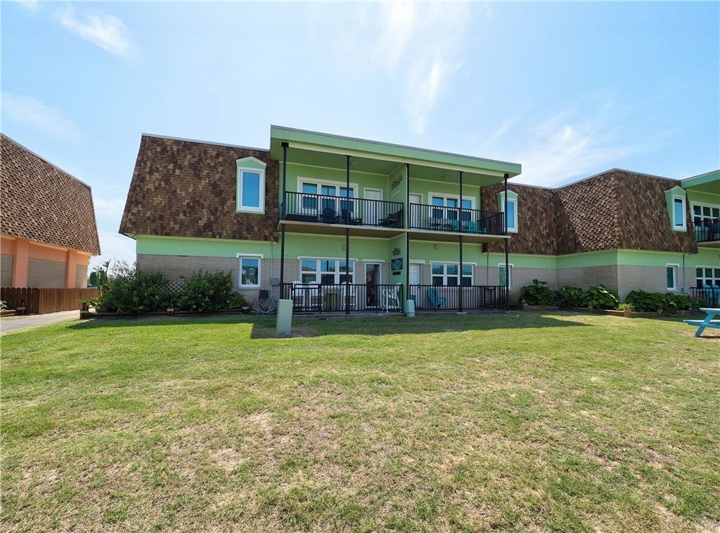 700 Island Retreat 33, Port Aransas, TX 78373 — photo 2