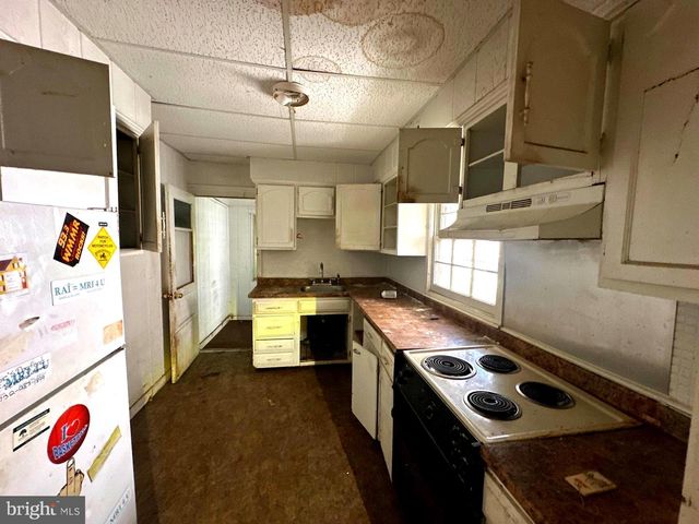 919 WILLIAM ST, Trenton, NJ 08610