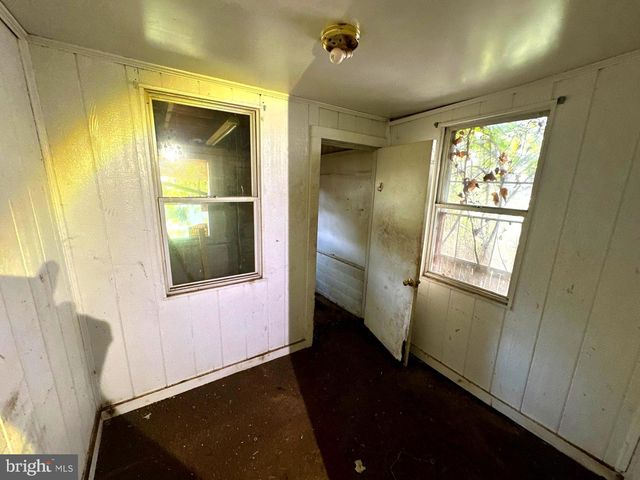 919 WILLIAM ST, Trenton, NJ 08610