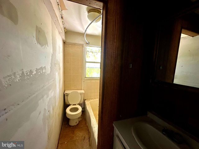919 WILLIAM ST, Trenton, NJ 08610