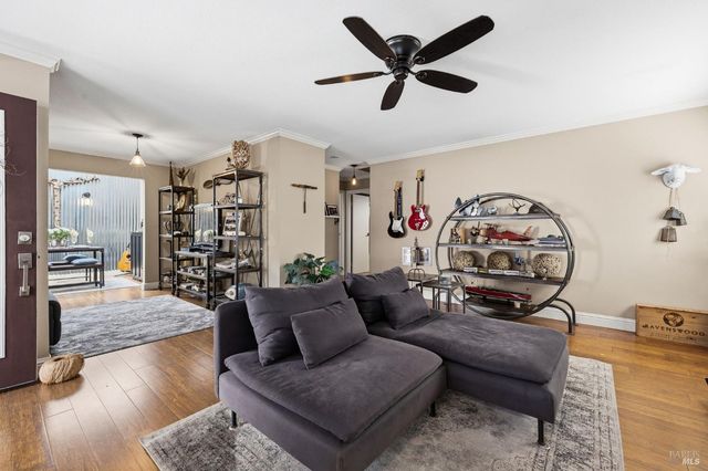 7409 Oakmont Dr, Santa Rosa, CA 95409