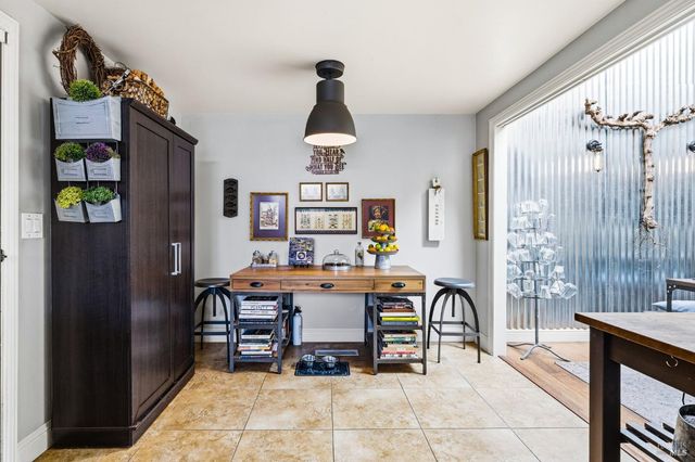 7409 Oakmont Dr, Santa Rosa, CA 95409