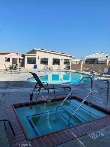 80 Huntington 647, Huntington Beach, CA 92648